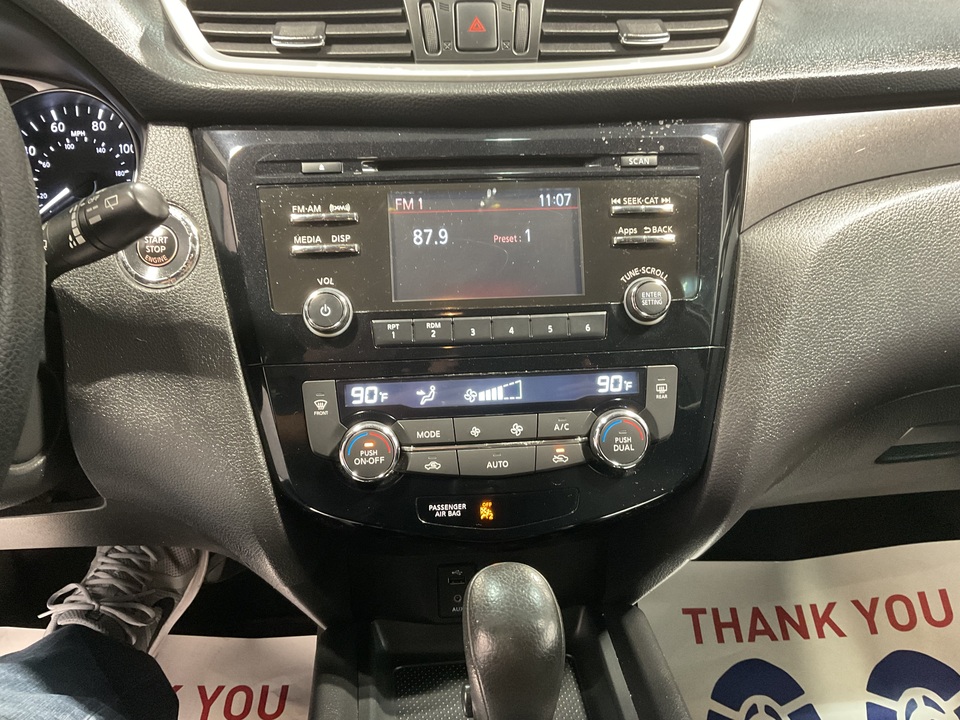 2016 Nissan Rogue SV 2WD