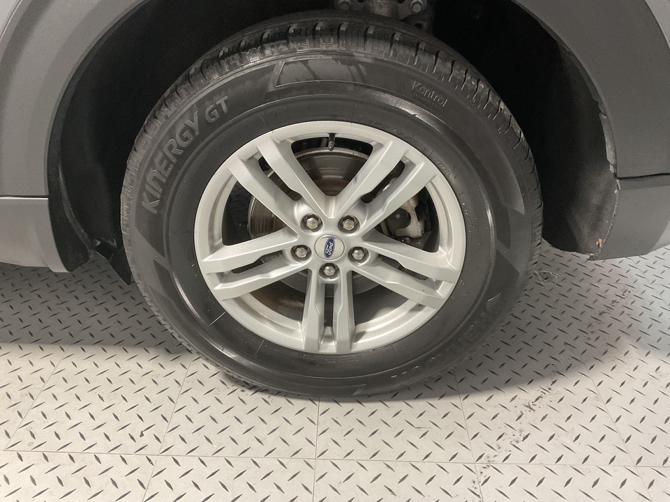 2023 Ford Explorer XLT AWD