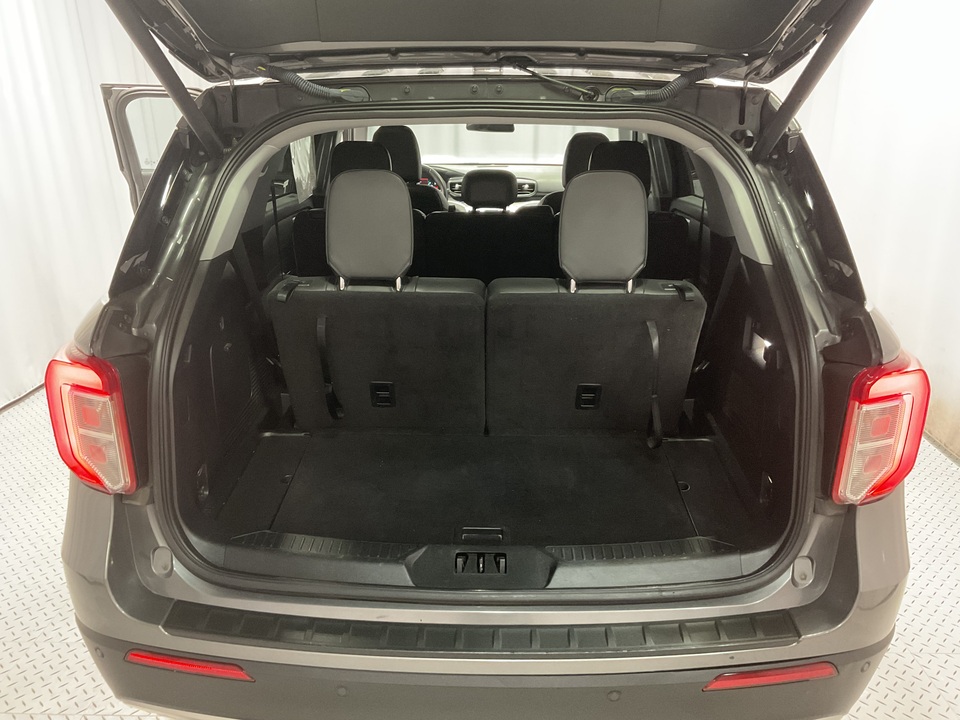 2023 Ford Explorer XLT AWD