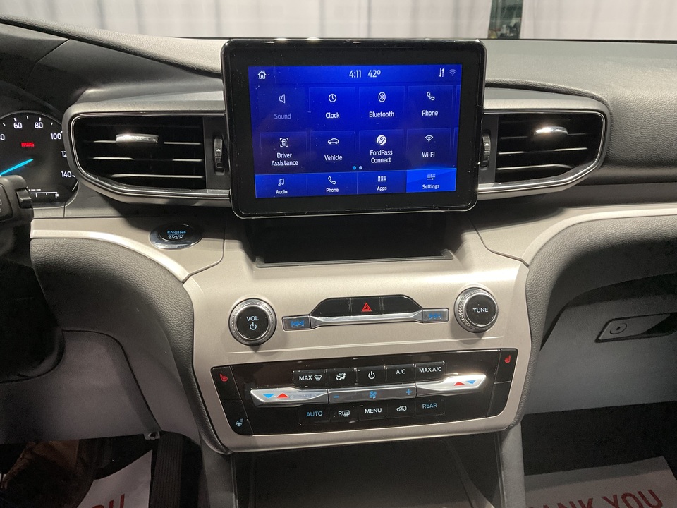 2023 Ford Explorer XLT AWD