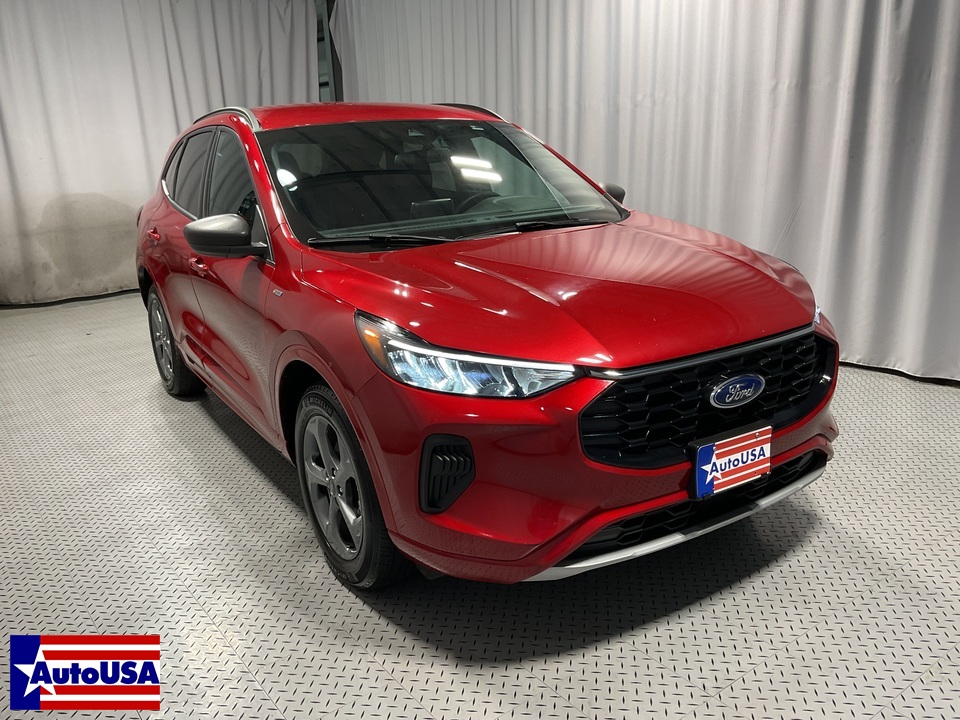 2023 Ford Escape ST-Line AWD