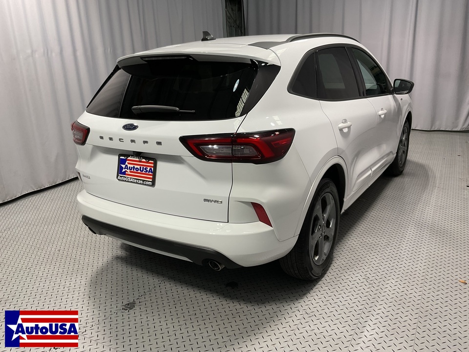 2023 Ford Escape ST-Line AWD