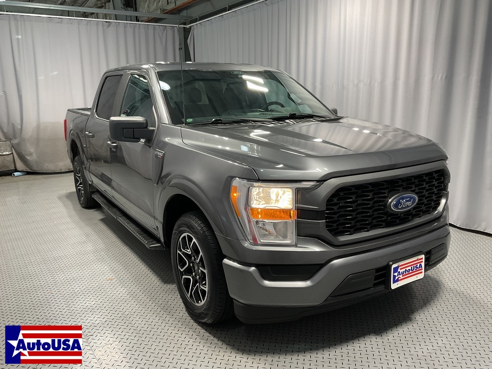 2022 Ford F-150 SXT Super Crew 5.5-ft. Bed 2WD