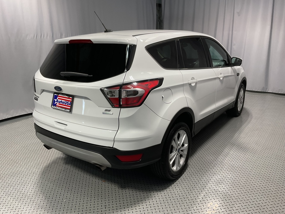 2017 Ford Escape SE FWD
