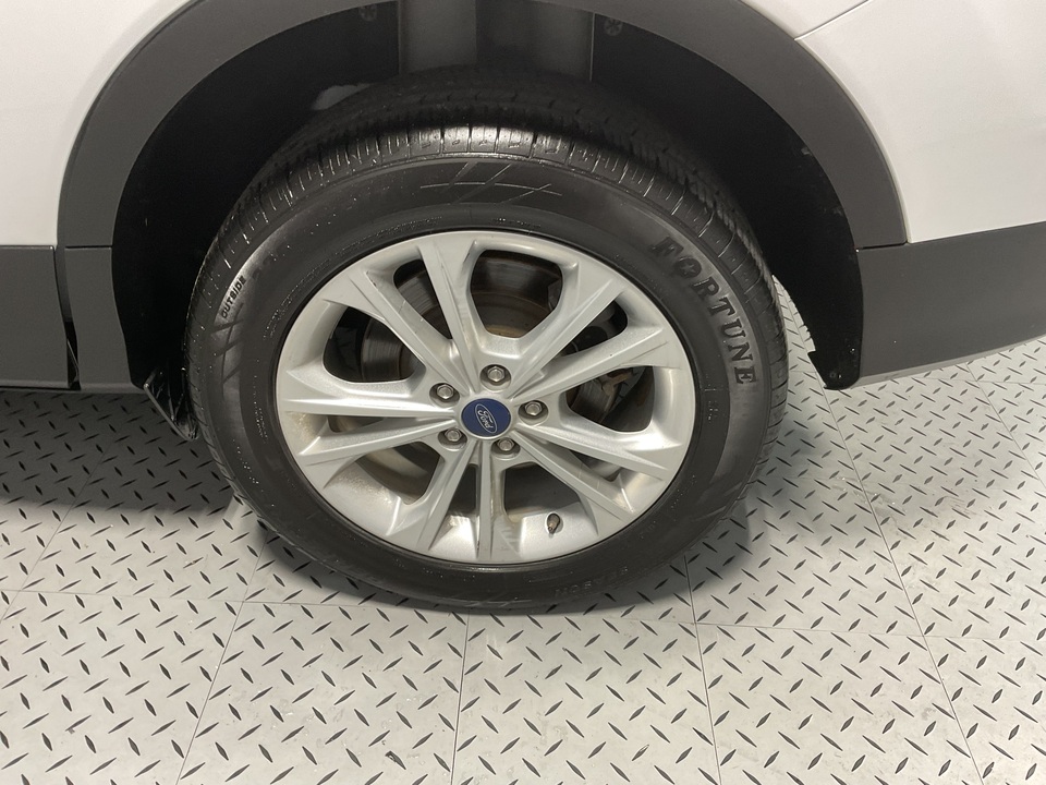 2017 Ford Escape SE FWD