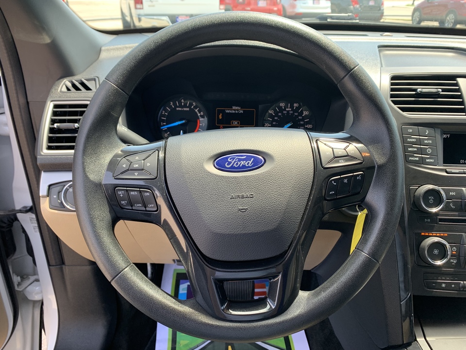 2017 Ford Explorer Base FWD