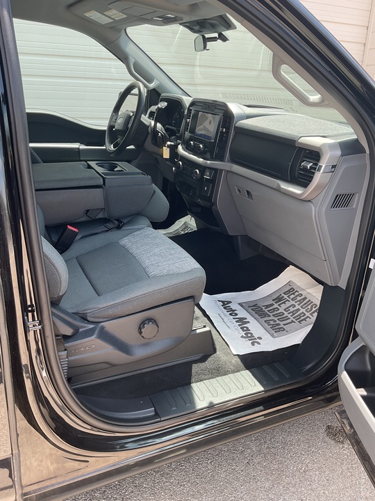2023 Ford F-150 Lariat SuperCrew 5.5-ft. Bed 2WD